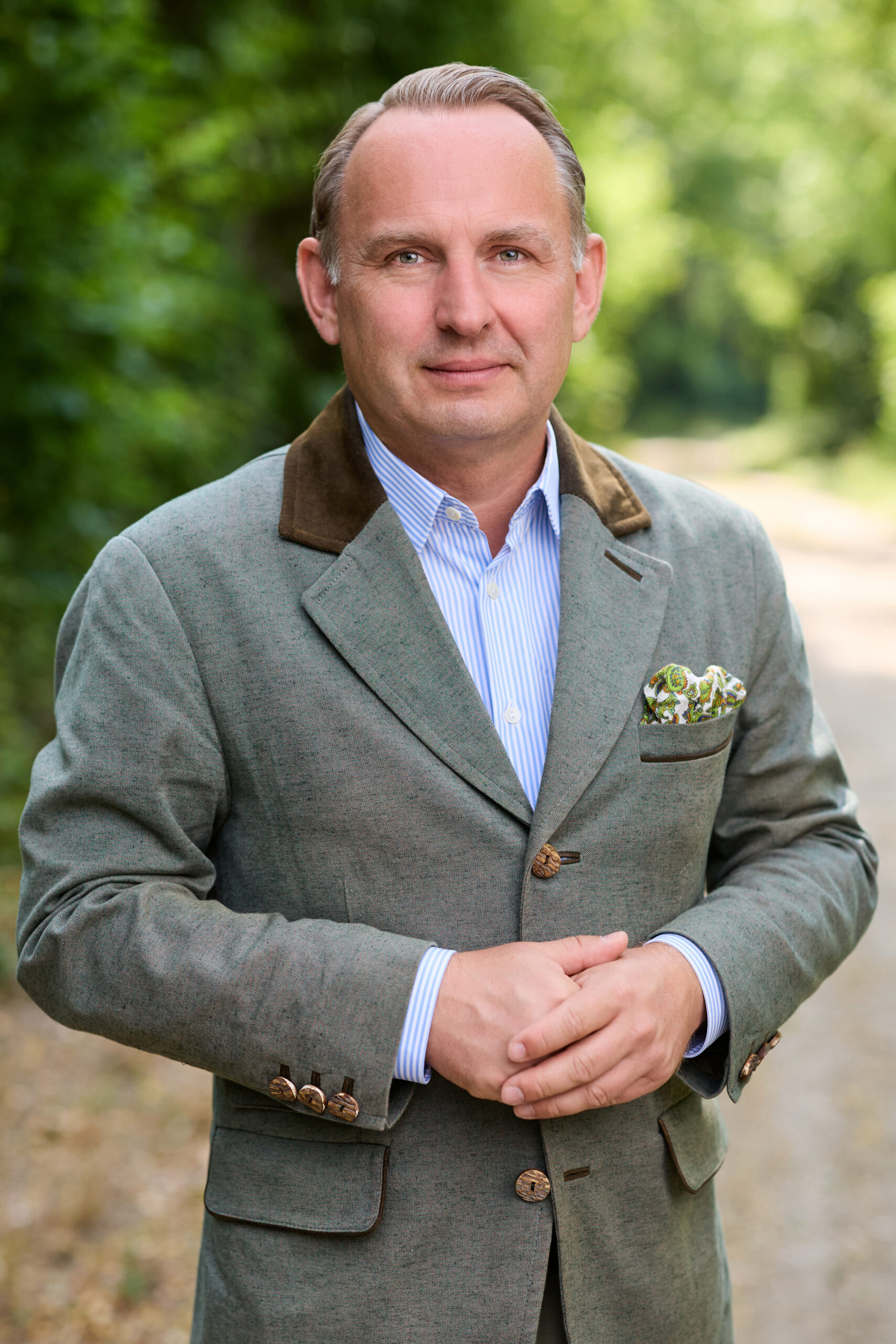 Mag. Jörg C. Binder, Generalsekretär JAGD ÖSTERREICH Mag. Jörg C. Binder, Generalsekretär JAGD ÖSTERREICH